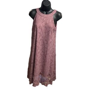 ROXBERI‎ STUDIO Women’s Size Medium Plum Dress Crochet Lace overlay